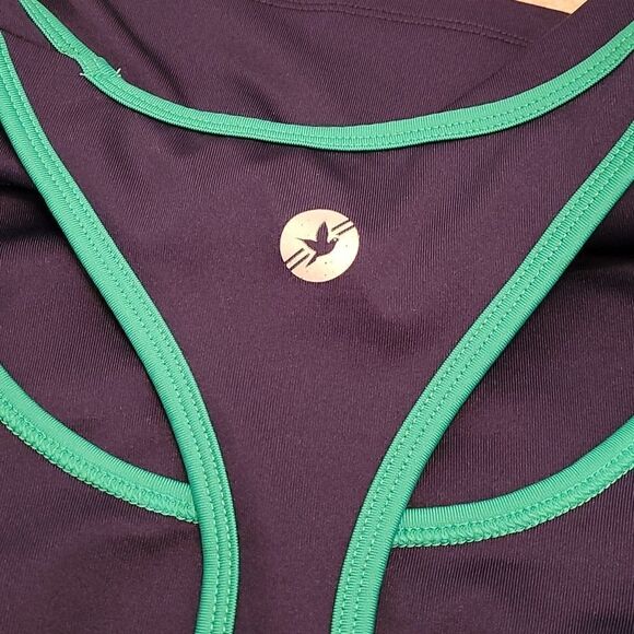 BRAND NEW AERIE F.I.T TOP WITH BUILT IN SPORT BRA - Picture 14 of 14